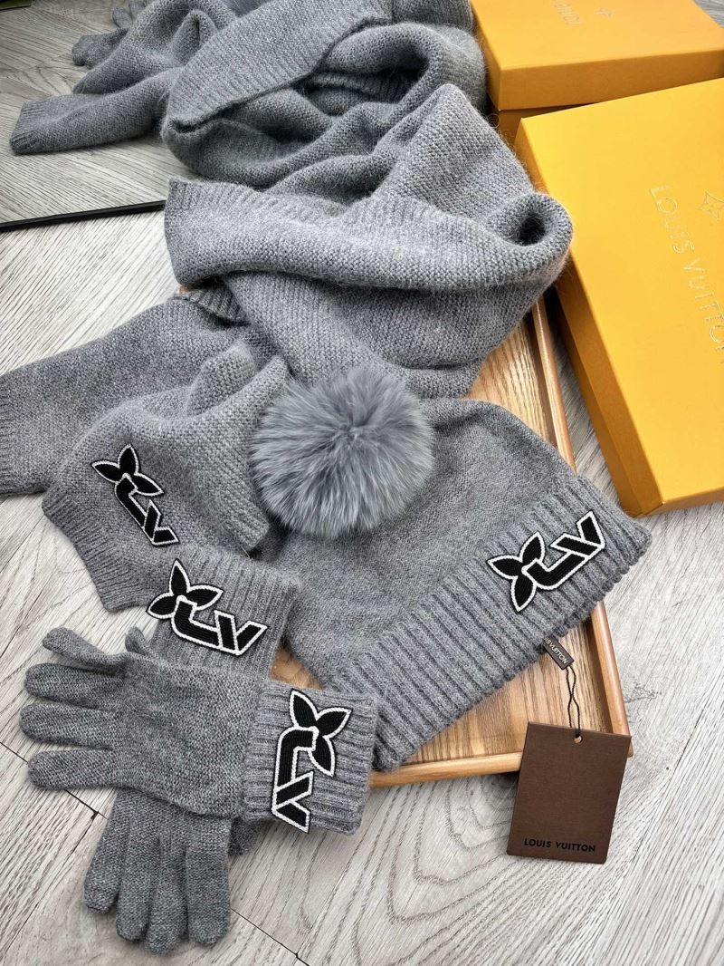 Louis Vuitton Caps Scarfs